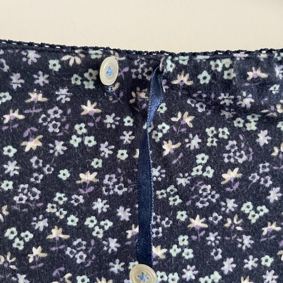 Skirt - Picture 3 of 4